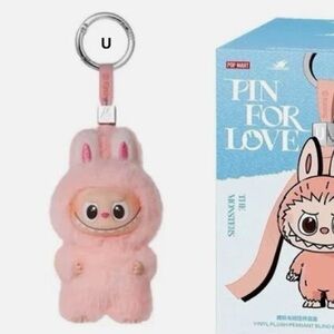 Letter “U” Pin for Love Pink Labubu